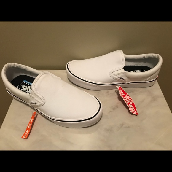 Vans - Picture 3 of 5